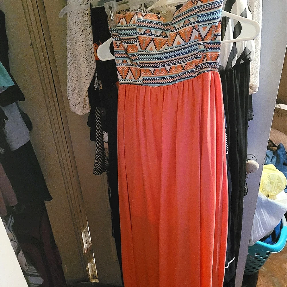Style Rack Dress - Picture 1 of 1